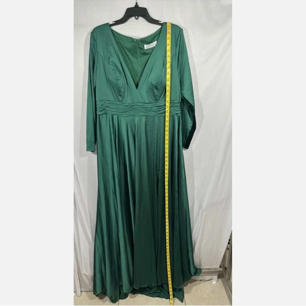 NEW IEENA Mac Duggal [ 16‎ ] Long Sleeve V-Neck A-Line Gown Emerald Green - Picture 5 of 16
